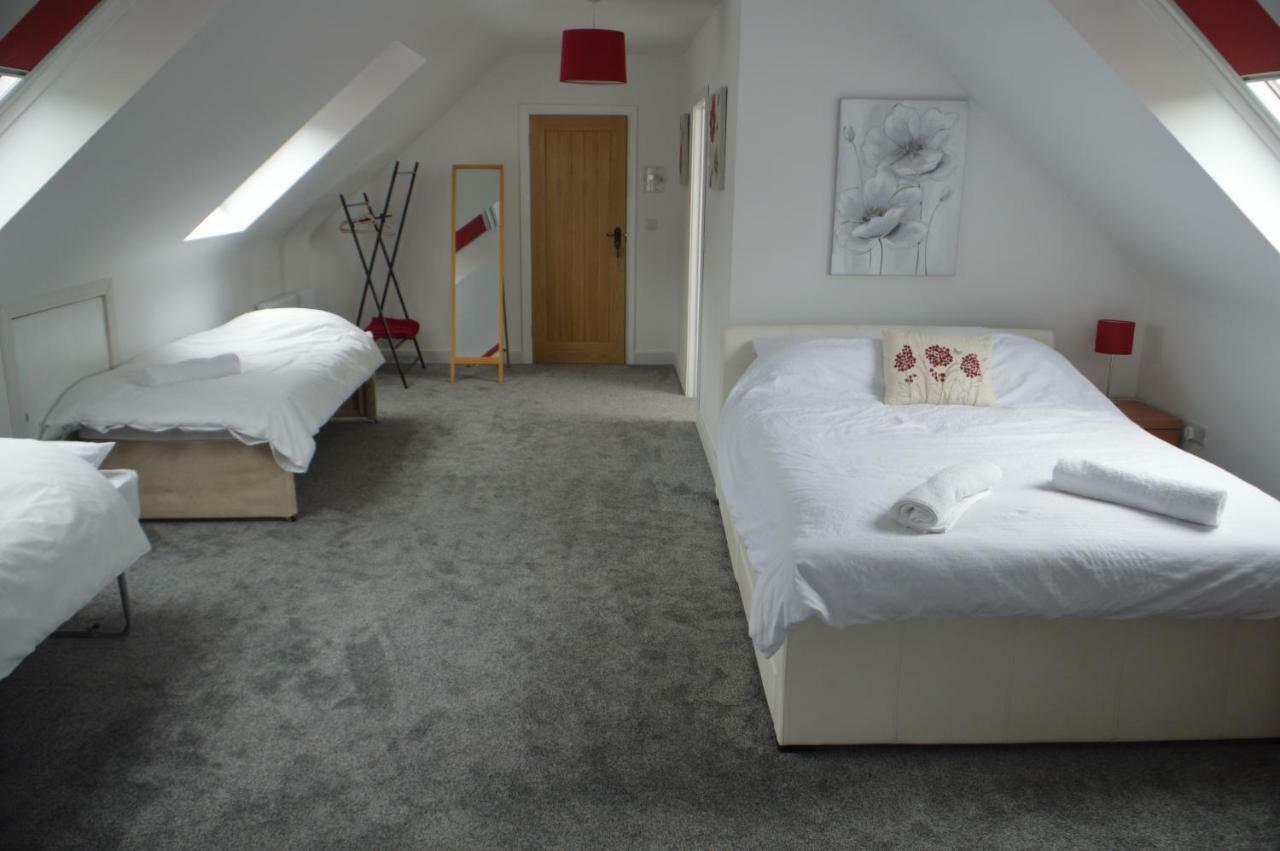 Hôtel Tarras à Little Hadham Extérieur photo